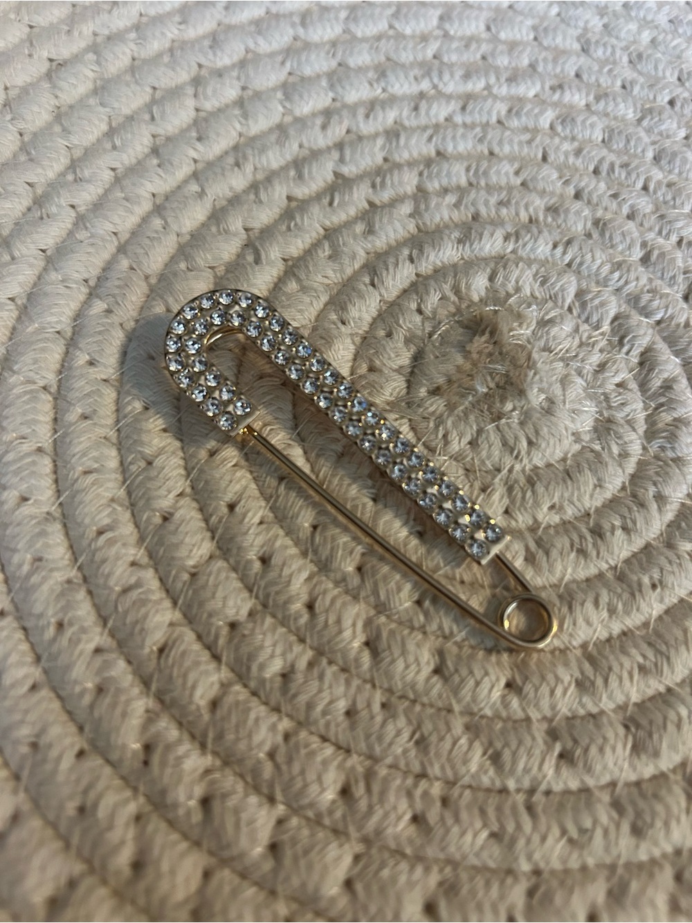 Gold Crystal Safety Pin Brooch - NWOT Women Jewelry Accessory